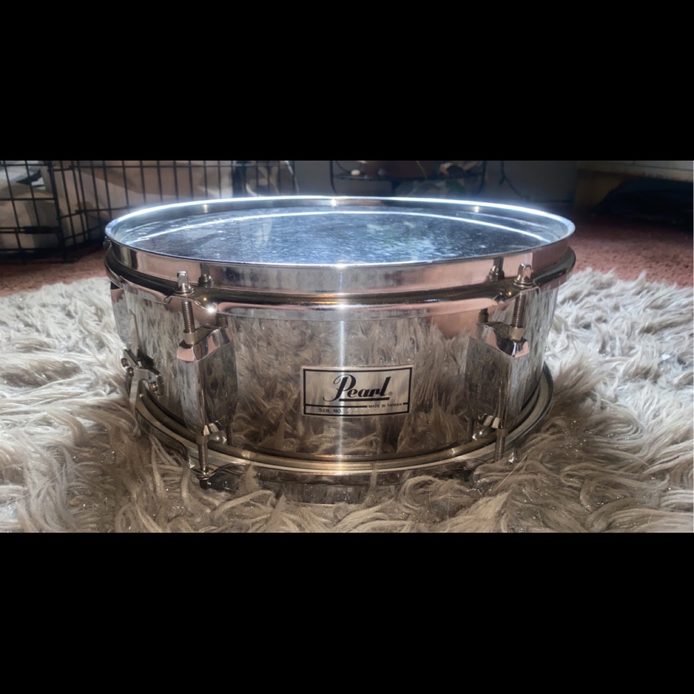Pearl Snare Drum